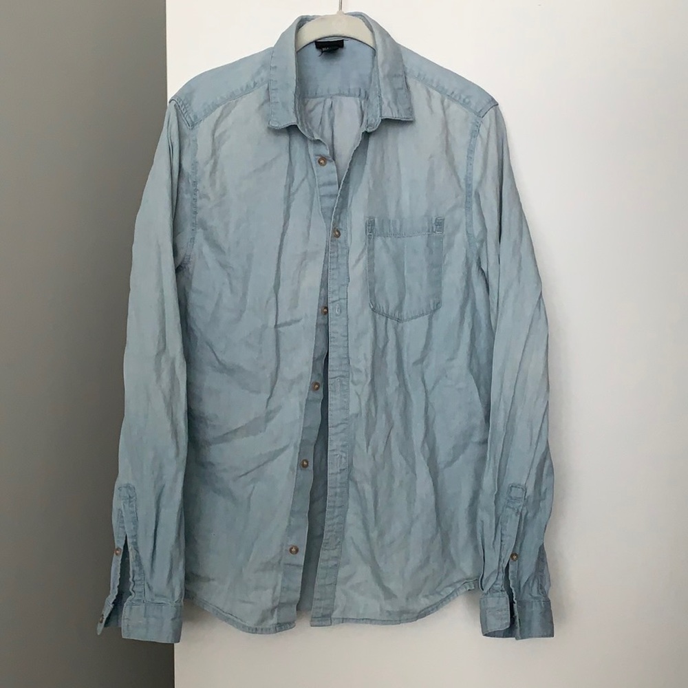 H&M cotton button up